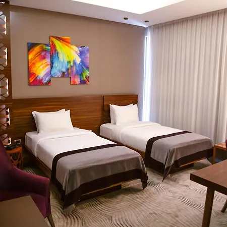 Hotell Gold Majesty 4*