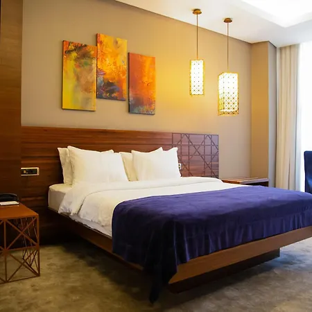 Hotell Gold Majesty 4*
