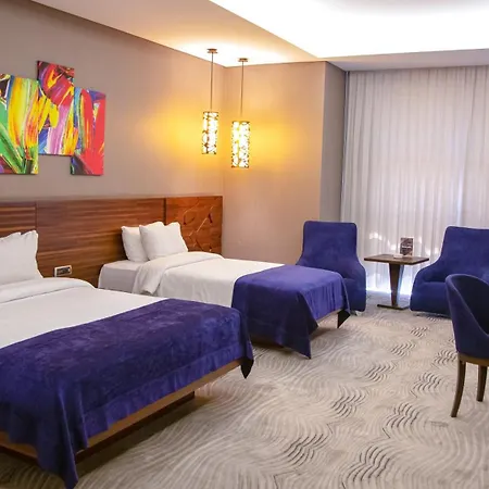 Hotell Gold Majesty 4*