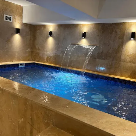 Hotel Gold Majesty 4*
