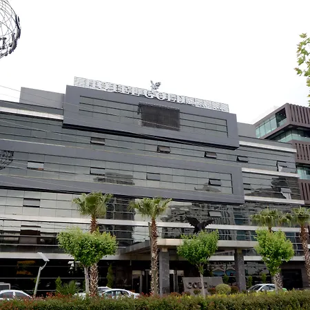 Gold Majesty Hotel