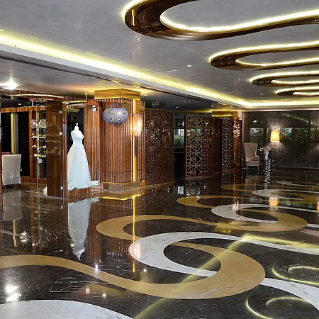 Otel Gold Majesty 5*