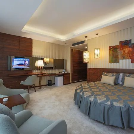 Otel Gold Majesty 5*