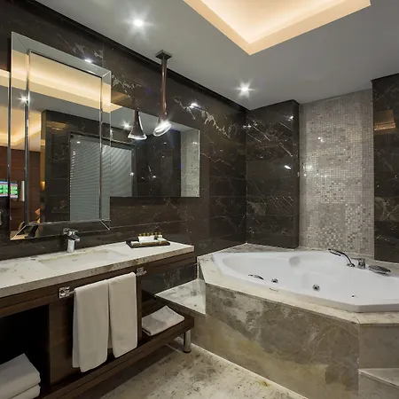 Otel Gold Majesty