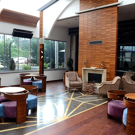Gold Majesty Hotel