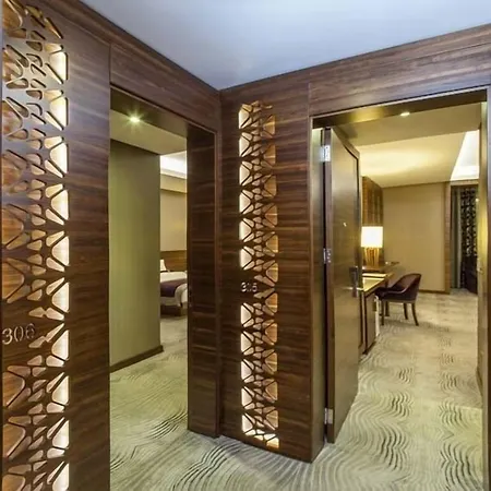 Otel Gold Majesty 5*