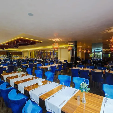 Hotell Gold Majesty 4*